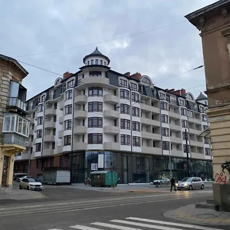 Apatrment In Khmelnytsky Street Natasha Apartment Lviv Exterior photo