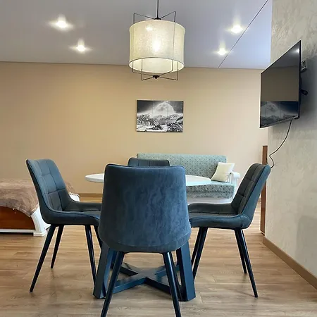 Apatrment In Khmelnytsky Street Natasha Apartment Lviv Exterior photo